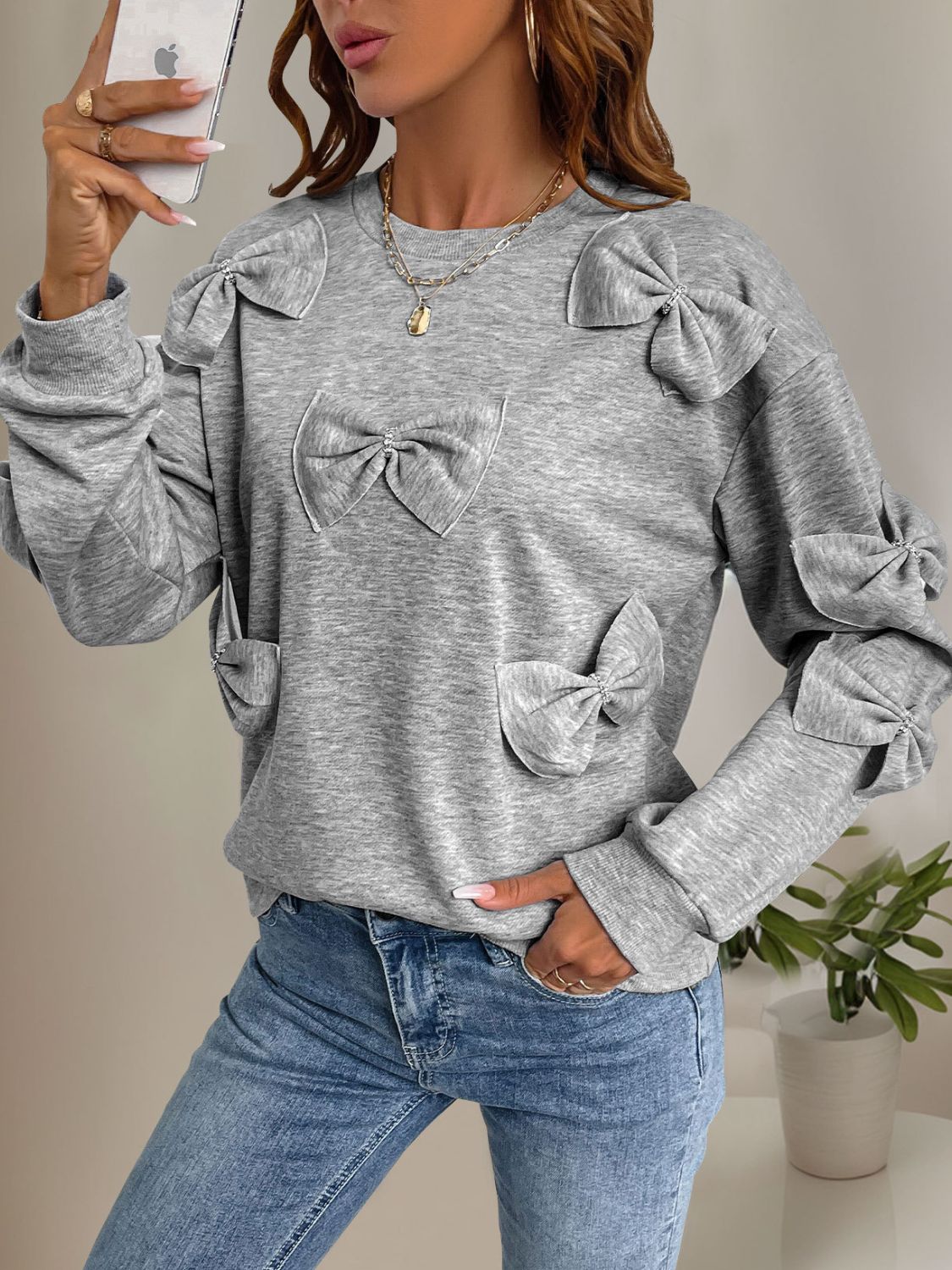 Sweet Bows on Casual Long Sleeve Sweatshirt