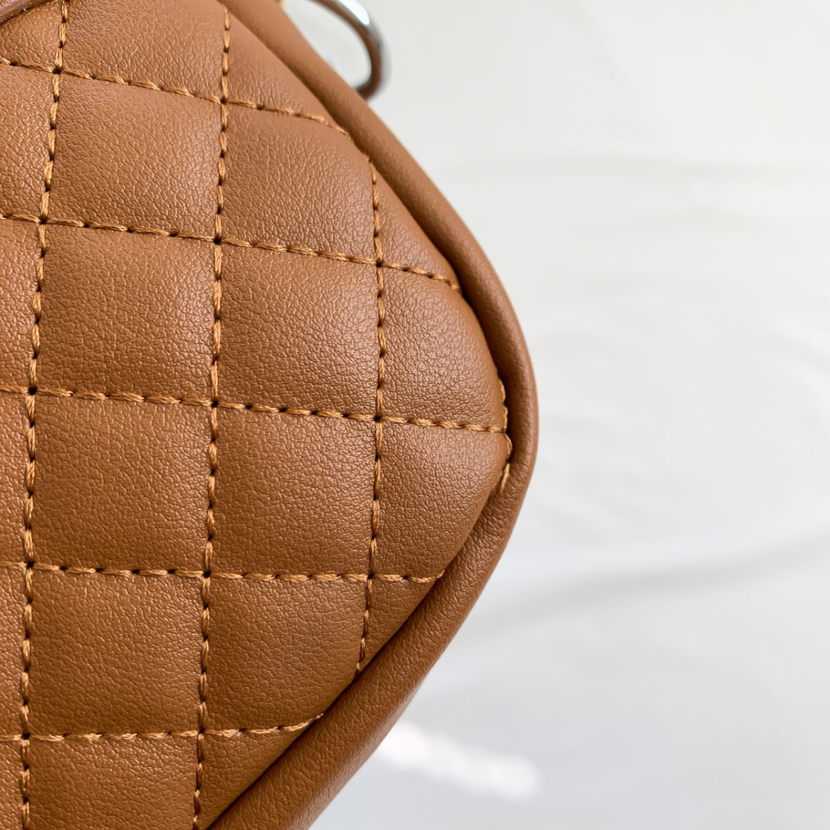 Brown PU Leather: Cute Shoulder Bag With Quilted Stitching