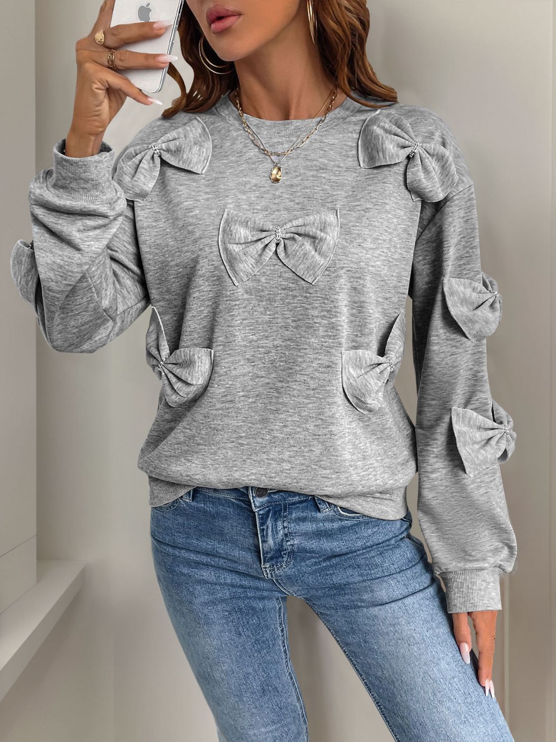 Sweet Bows on Casual Long Sleeve Sweatshirt