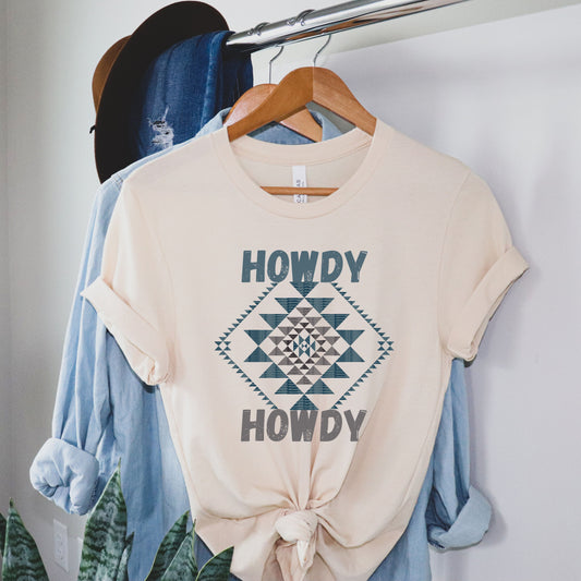 Howdy Short Sleeve Tee, Howdy T-Shirt, Howdy Shirt, Womens Tee, Western, Casual Wear, Texas, Southern, Western Fashion,